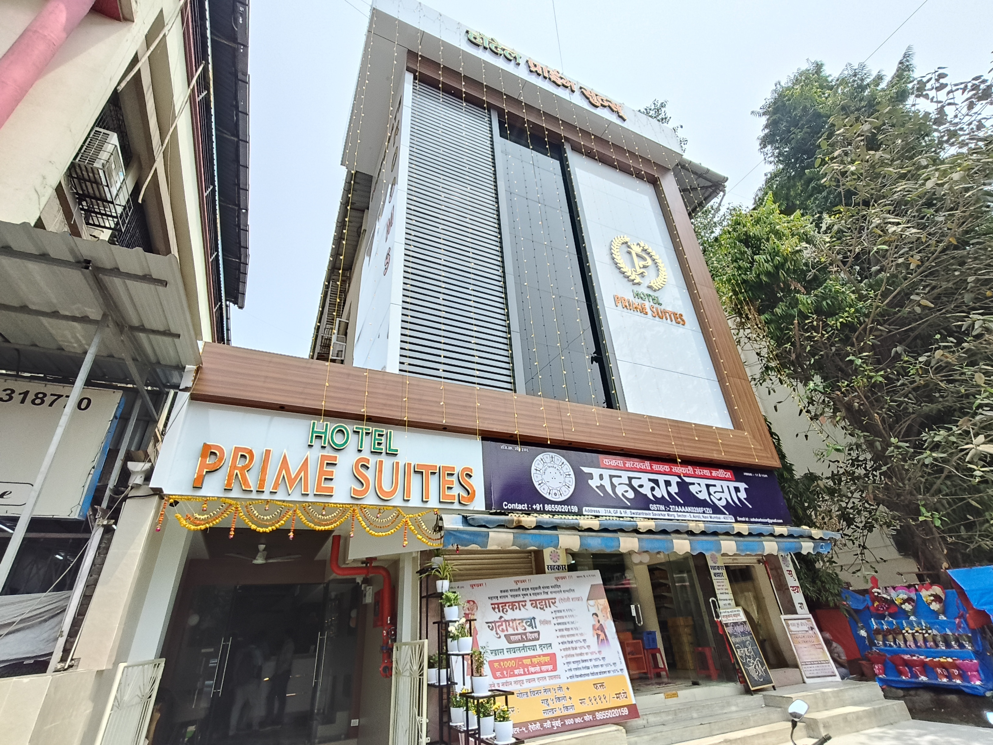 Hotel Prime Suites - Airoli - Tap to explore photos