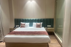Hotel BR GRAND | 2KM FROM GOLDEN TEMPLE, Amritsar