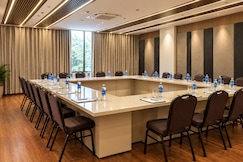Hotel Vrindora Grand, Udaipur