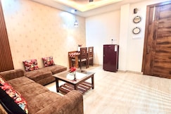 Yogvan | 1BHK Studio Apartment Tapovan, Rishikesh