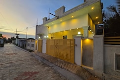 Megan Home, Thiruchendur