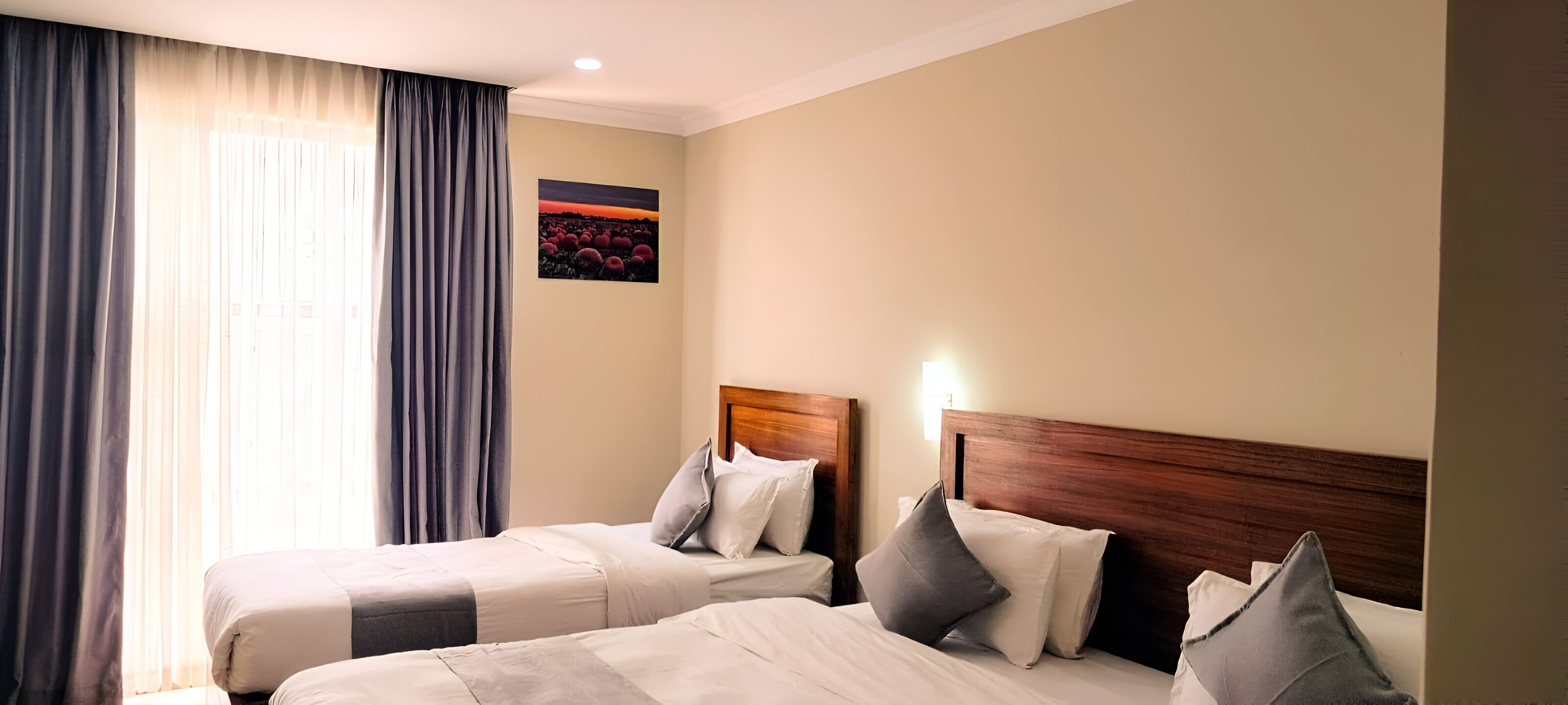 Hotel Gulmohar - Tap to explore photos
