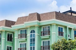 Dang Derm in The Park Khaosan, 