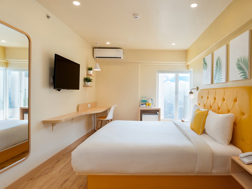 Standard King Room 1