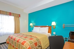 Travelodge by Wyndham LAX, Los Angeles