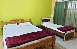 Standard triple Room 2