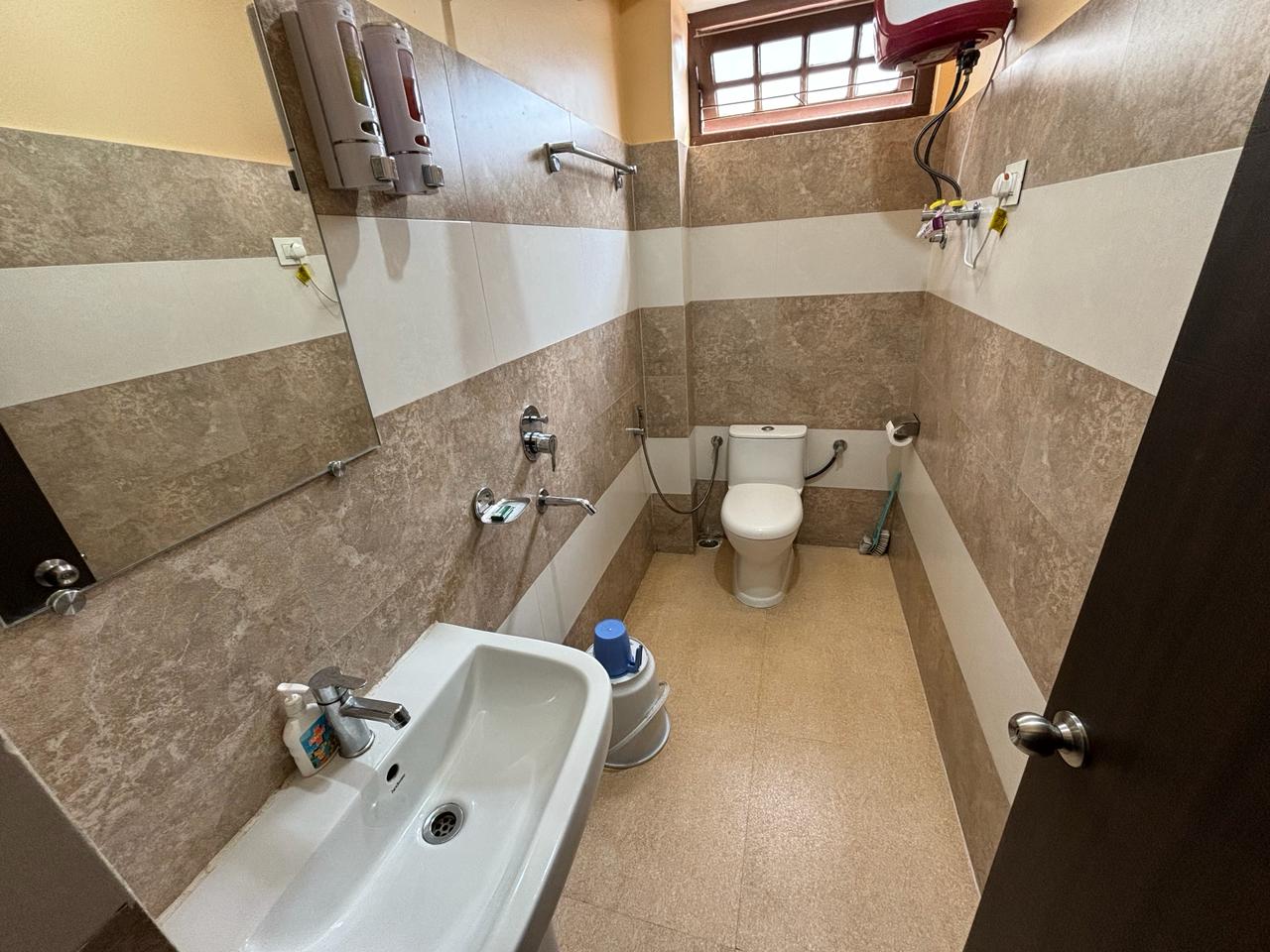 Hotel Khimsika Residency - Tap to explore photos