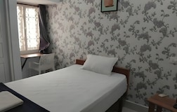 Single Standard Room