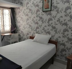 Single Standard Room