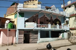 CHAUHAN LODGE, Barkot