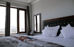 Deluxe room 102