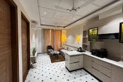 The Lodgers | 1BHK Apartment Near Ramada Sector 45, Gurgaon