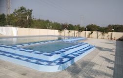 Swimming Pool 1