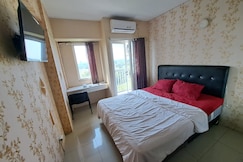 Hotel O Apartement Sentraland Karawang By Agung Rent, Karawang