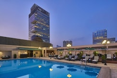 Holiday Inn Golden Mile, Hong Kong