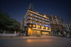FabHotel Liwa International - Nr. Mumbai International Airport, Mumbai