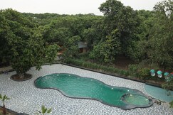 Aamravan Resort, Meerut
