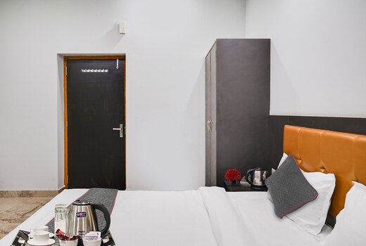 Townhouse OAK Hotel Ar Ganges Premium