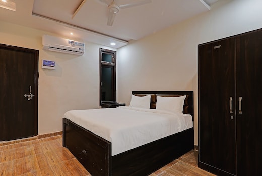 Collection O Townhouse Lemonade Shyam Nagar