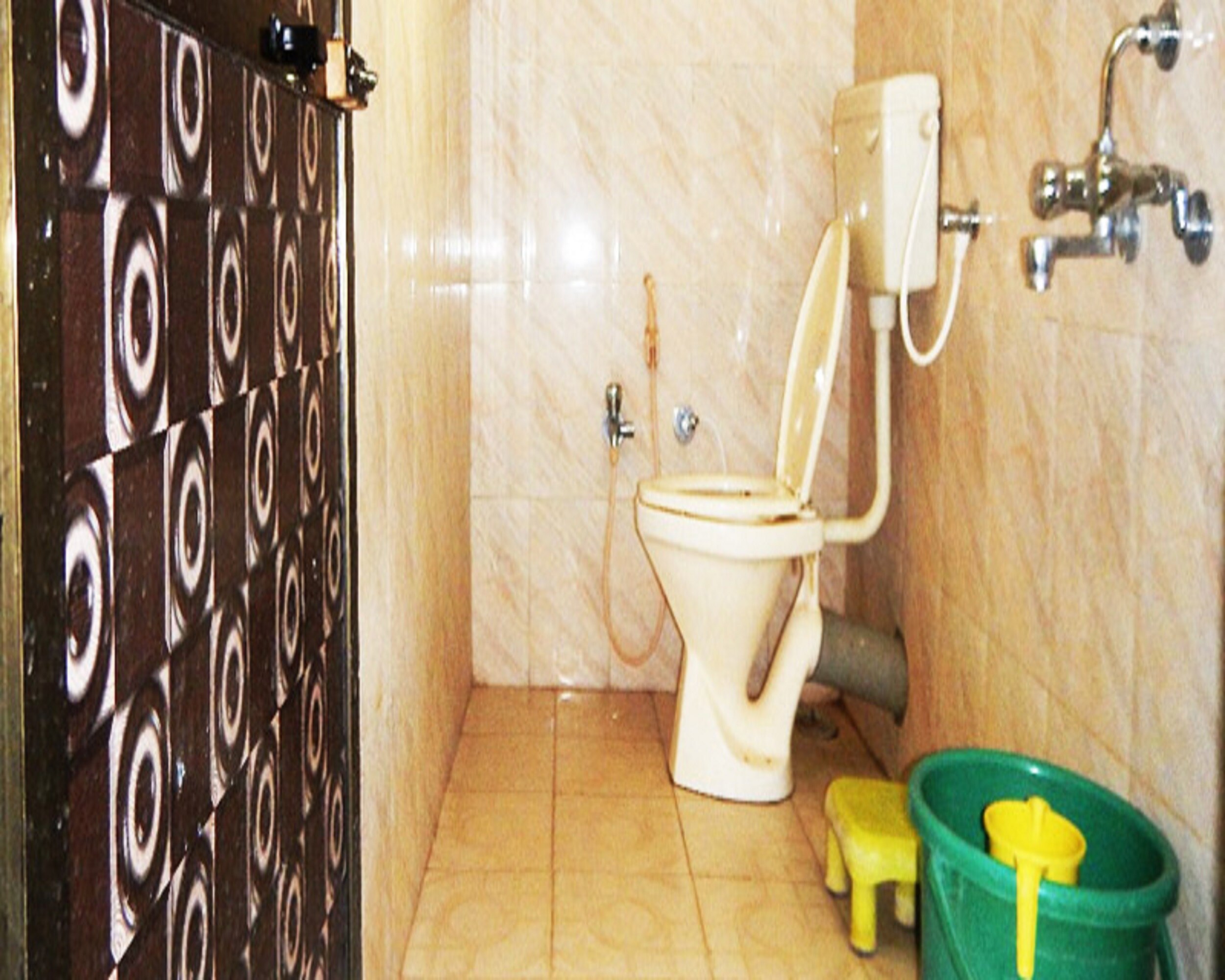 Sairaj Holiday Home - Tap to explore photos