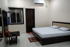 Hotel JK Palace, Katni