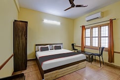 Collection O EXPRESS SUITES, Calicut (Kozhikode)