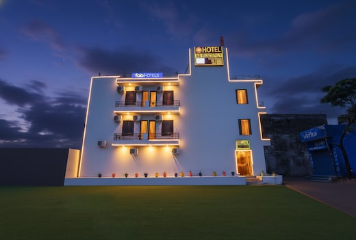 FabHotel AB Residency