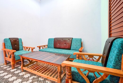 SPOT ON Jannat hotel and restaurant