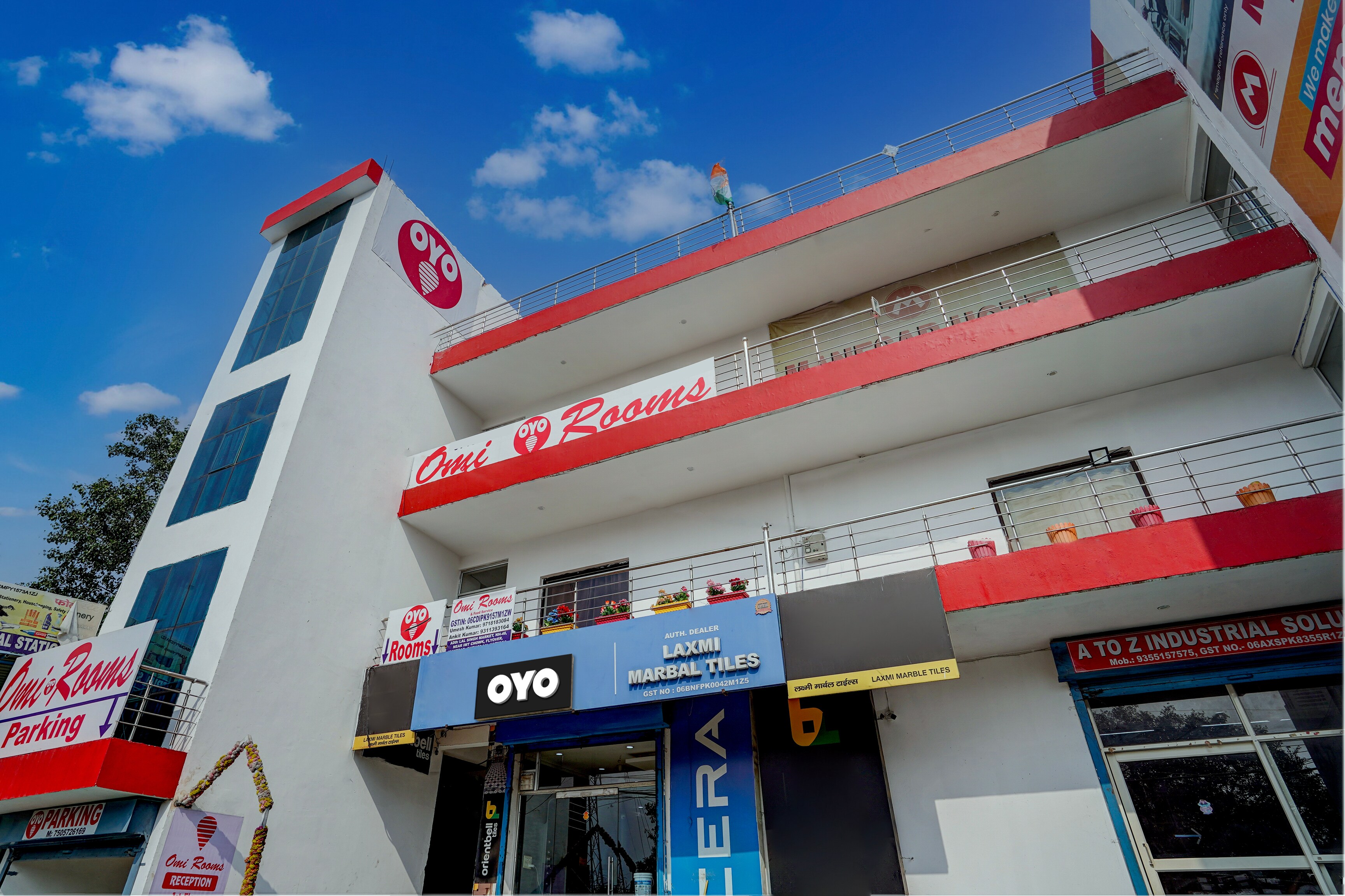 Hotel O Omi Rooms - Tap to explore photos