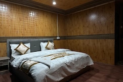 Aurora Cabin, 
Hanle