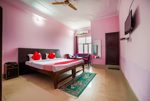Oyo 41187 Hotel Jainam Regency Indore Use Code Oyopaynow To Avail