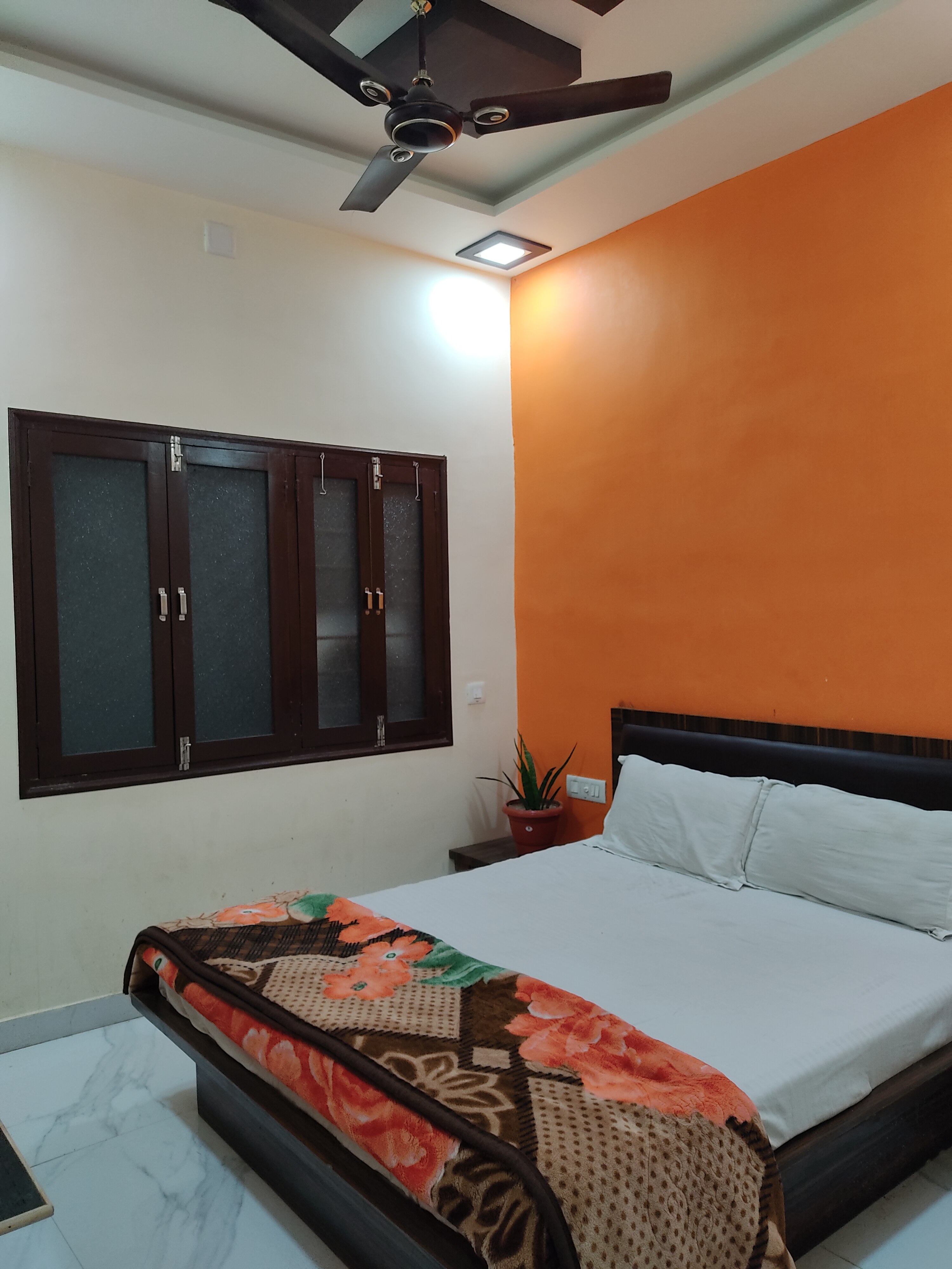 Hotel Shree Punagar Palace - Tap to explore photos