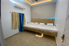 The Vashu Grand, Sultanpur