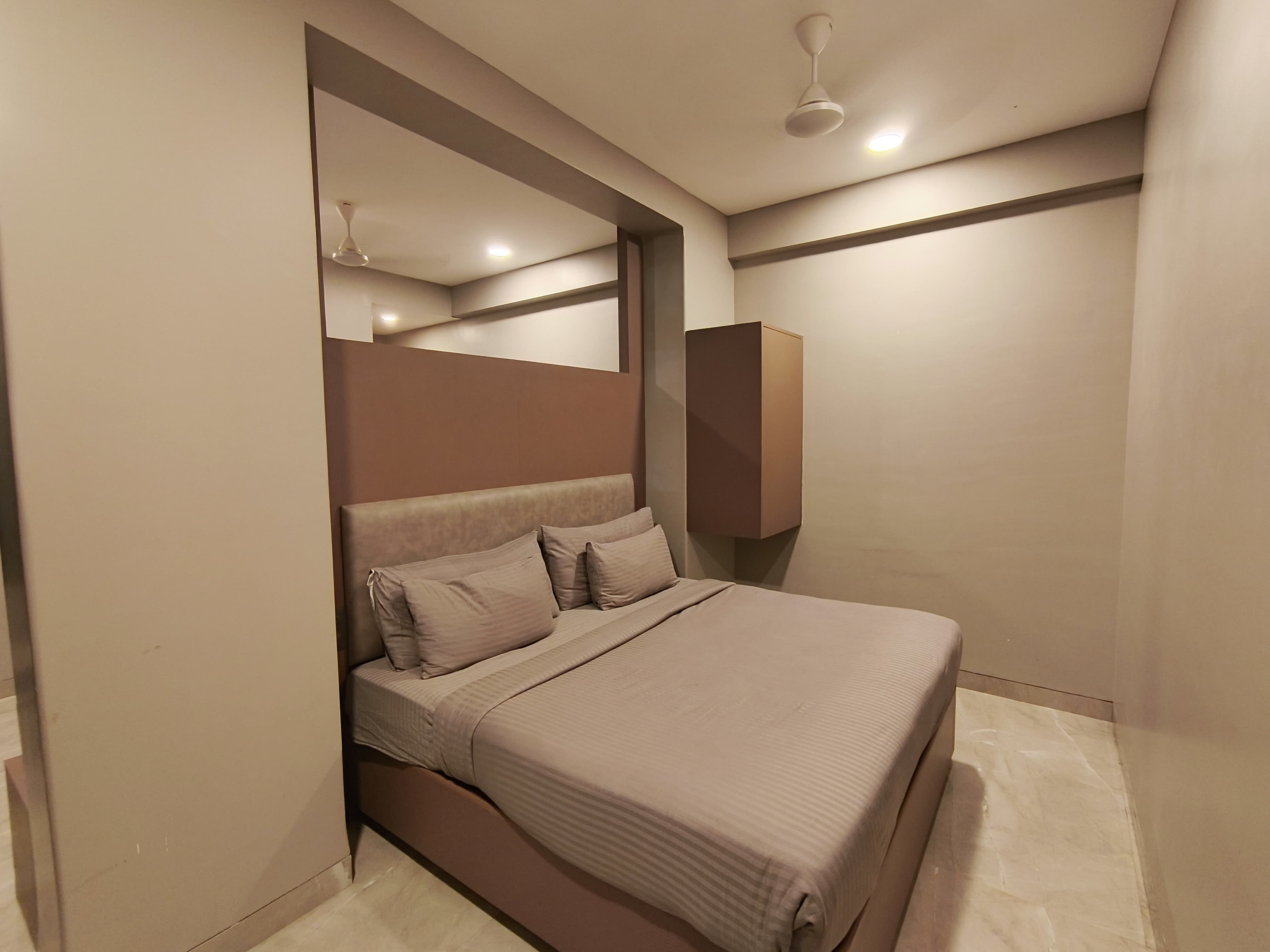 SAI CELEBRATIONS INN SHIRDI 5