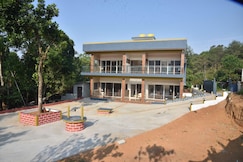 Dew drop inn, Coorg