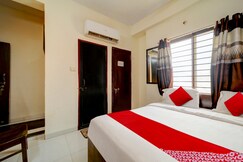 Hotel O Radhika Palace, Bhopal