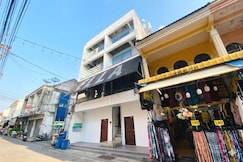 OYO 75636 Lamoon Patong, فوكيت