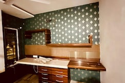 Sweetsky Luxury 3BHK Villa Terrace Sleeps 9, Nagpur