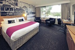 Mercure North Melbourne, Melbourne