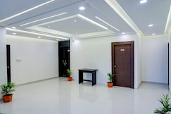 Hotel O Golden Leaf, Pune