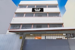 Super Hotel O Picnic Garden Formerly Amaris Stay, Kolkata