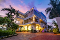 FabHotel Sharma & Vishnu Garden, Bhopal