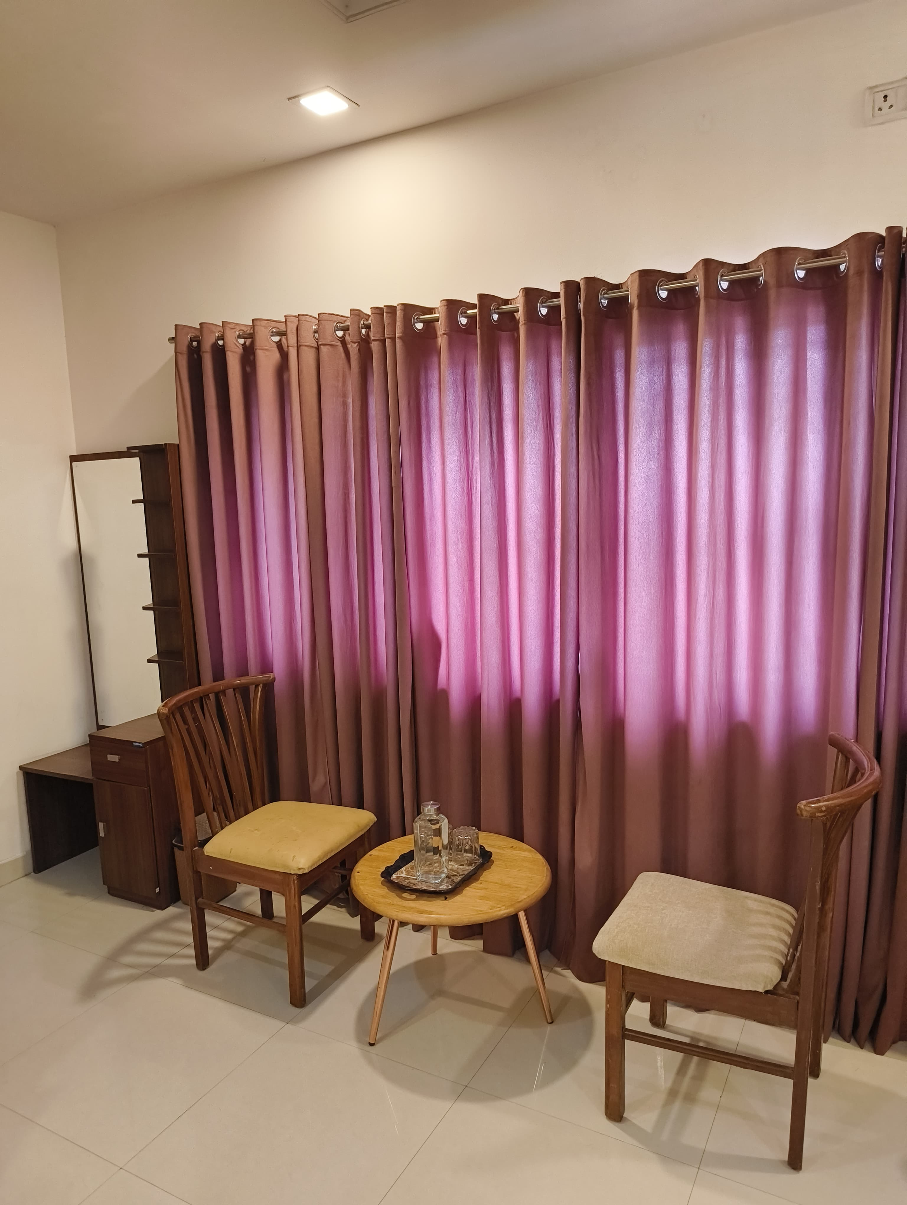 Boutique Apartment | Rooms & Caretaker 2