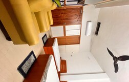 Premium Executive Room with twin single bed