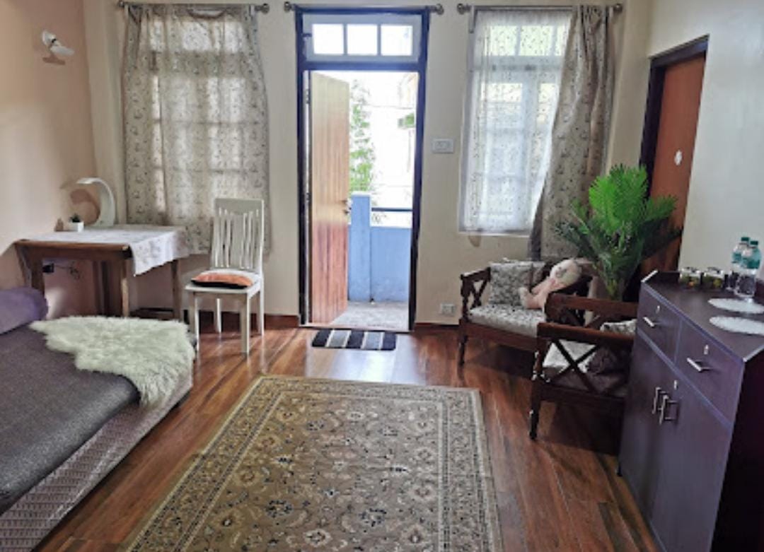 Hilda Homestay | Rooms & Guided Treks - Tap to explore photos
