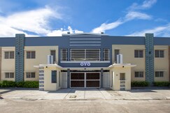 Ljenj Apartelle, Mabalacat