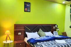 Hanging Glacier, Joshimath