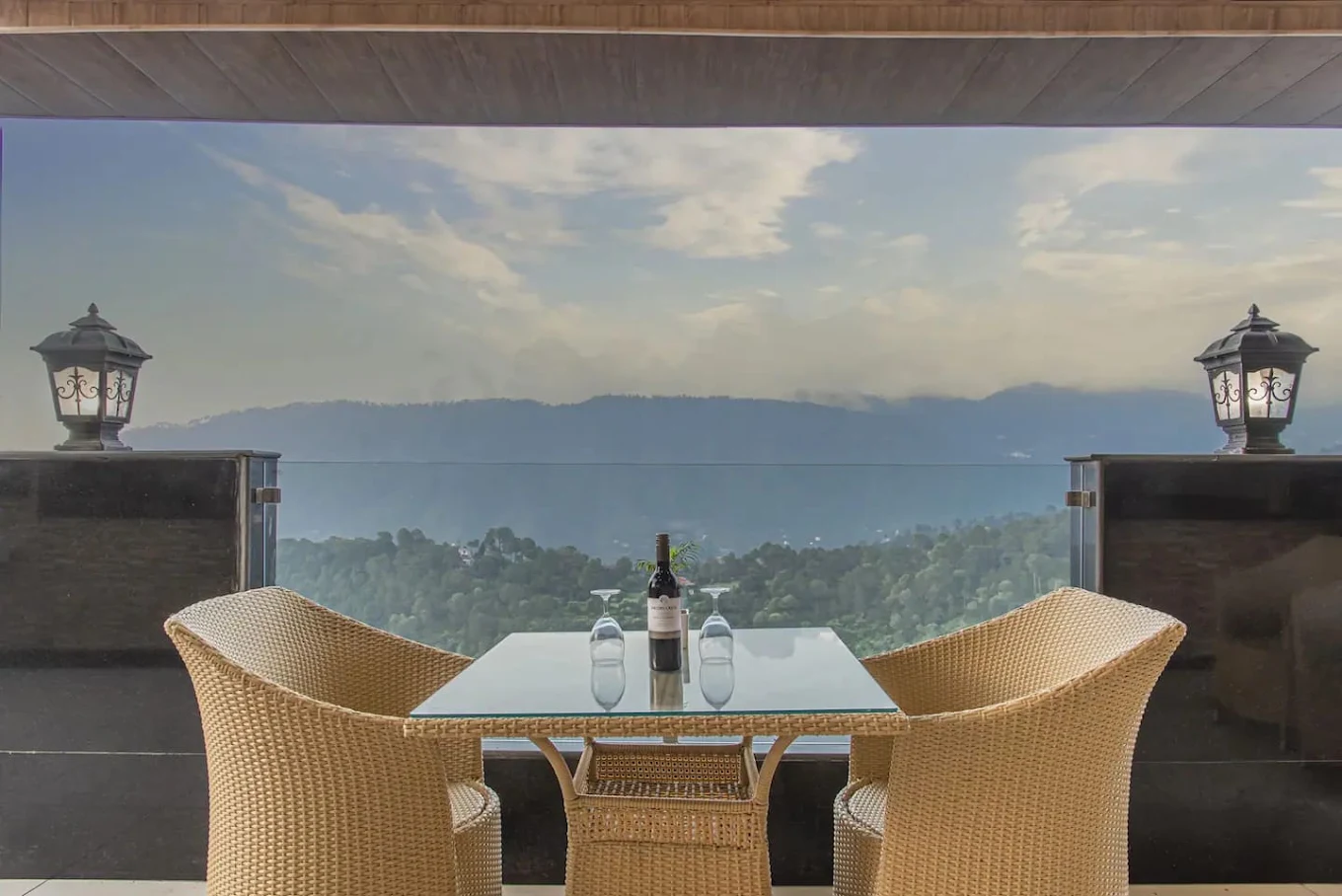 The Vanta Hill View Kasauli, Solan