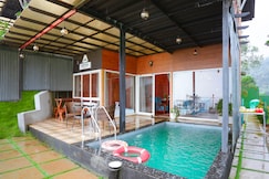 Mount Stratus Resort Vayalada, Koyilandi