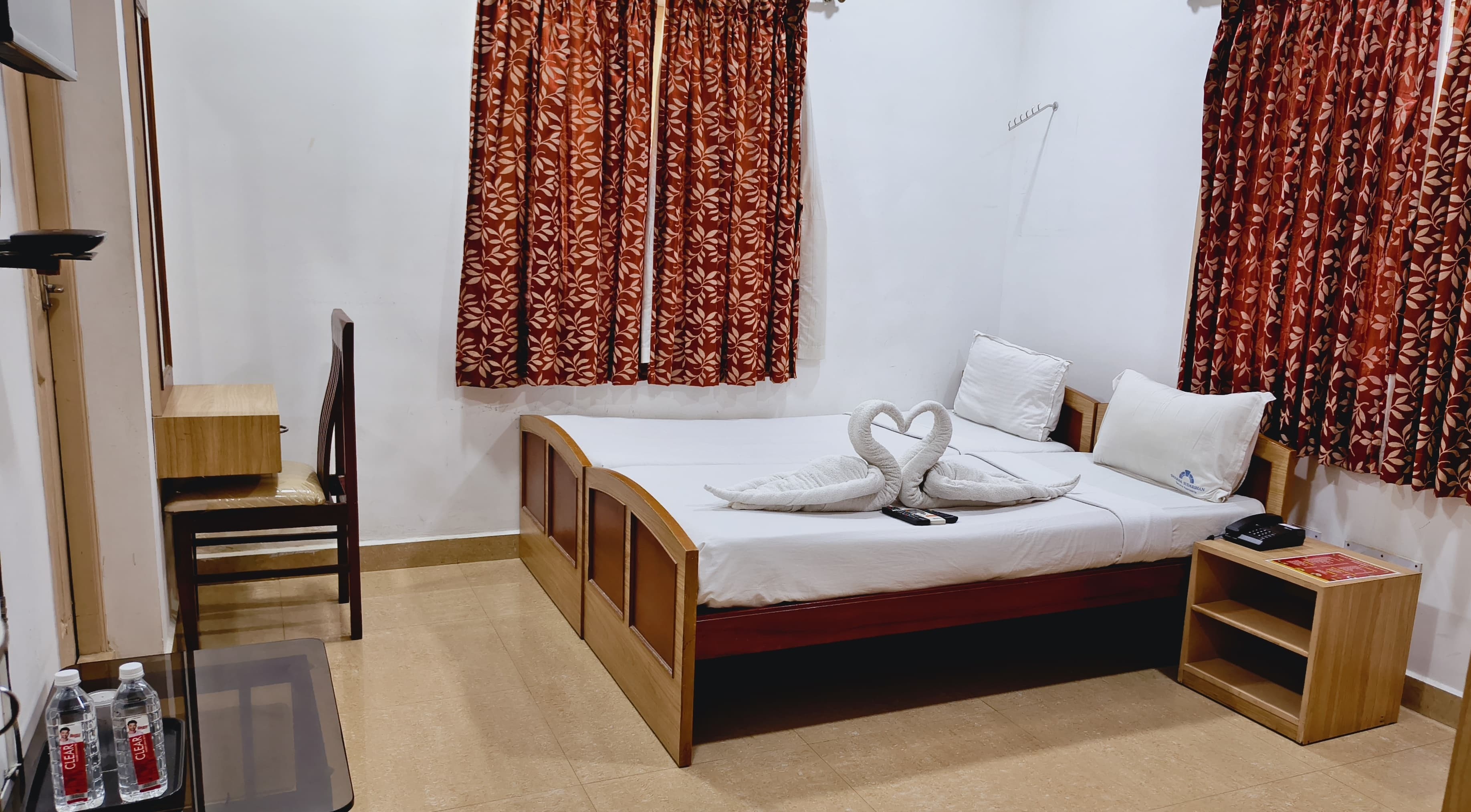 Swarna Sudarshan Service Apartments @ Adyar - Tap to explore photos